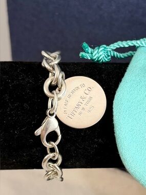 TIFFANY & CO Sterling Silver Return to Tiffany Round Tag Charm 7.25 Bracelet COA